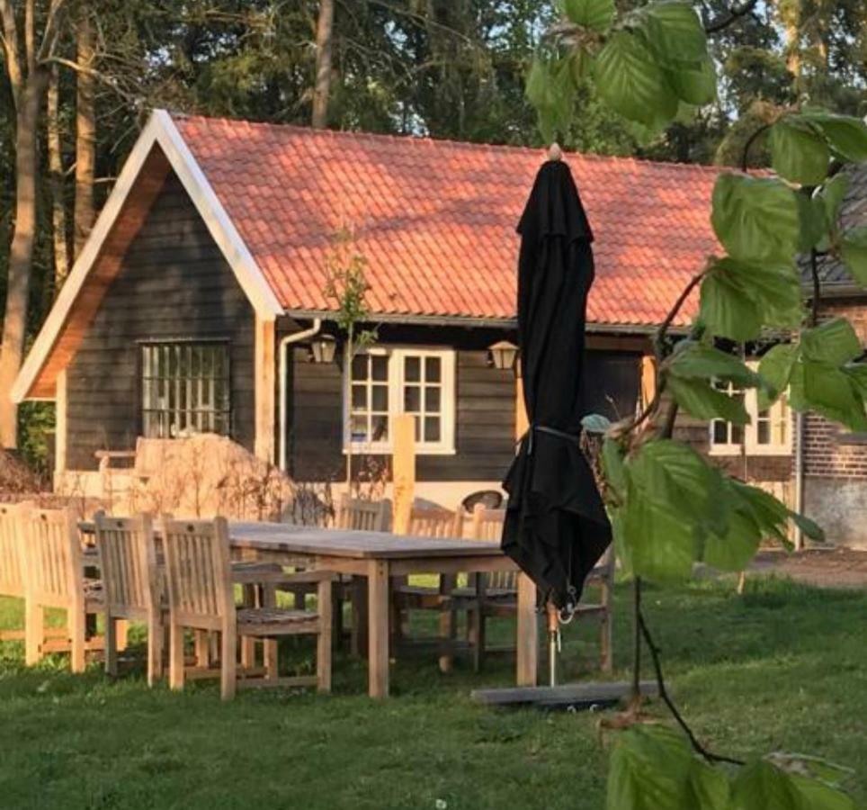 The Barn Hotel Емст Екстериор снимка